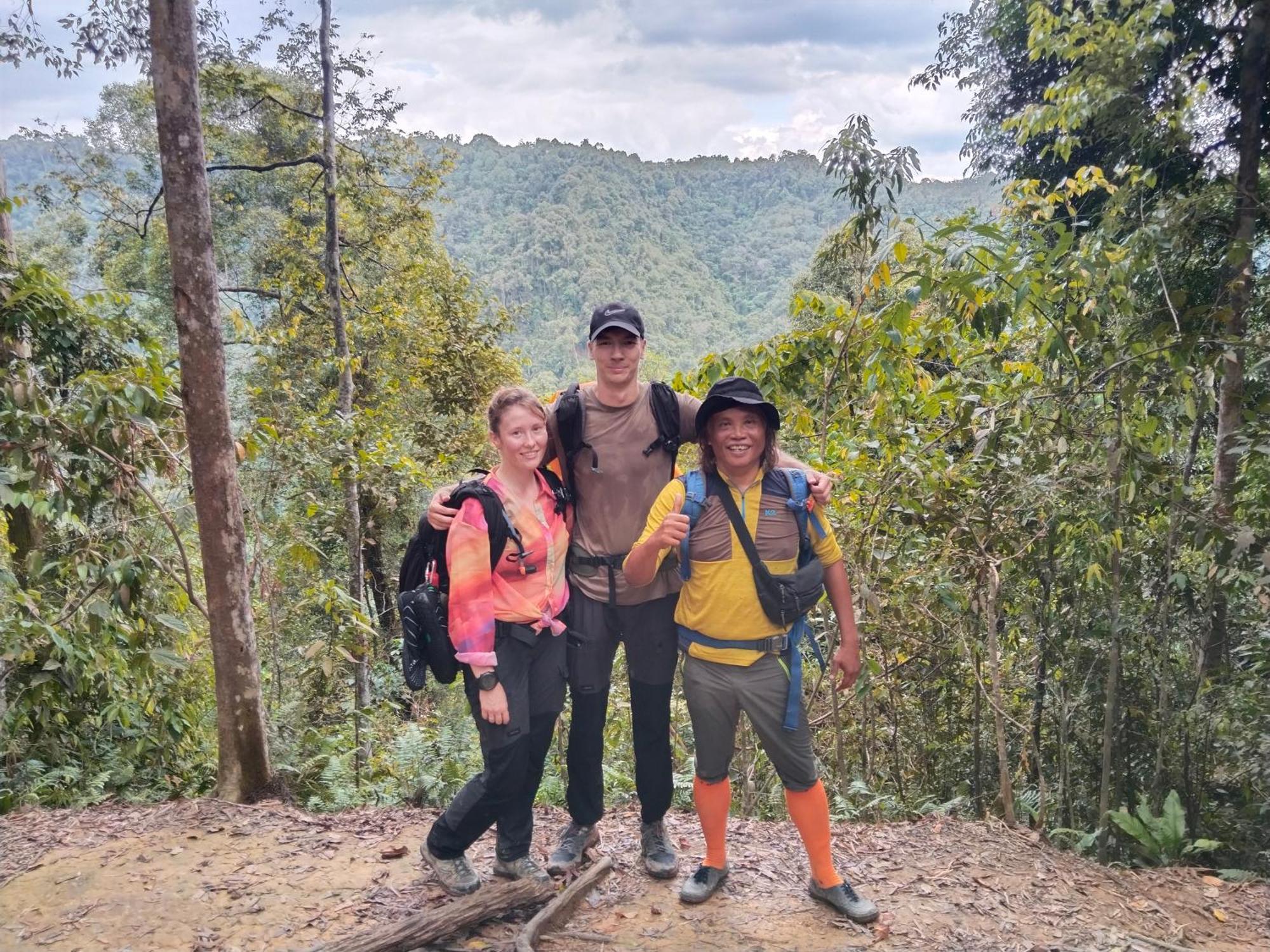 Jhony'S Backpacker-Guest House Only Stay Here Book Treking With Us Bukit Lawang Luaran gambar