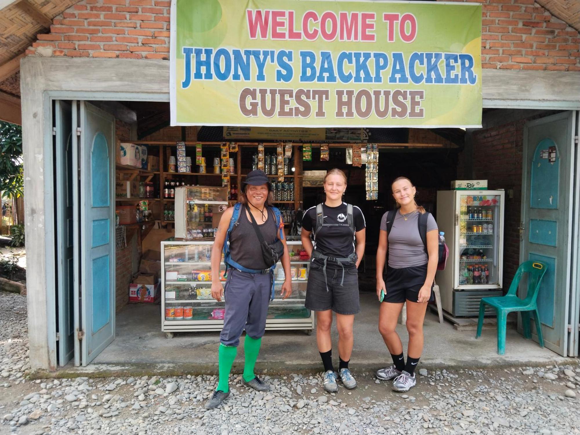 Jhony'S Backpacker-Guest House Only Stay Here Book Treking With Us Bukit Lawang Luaran gambar